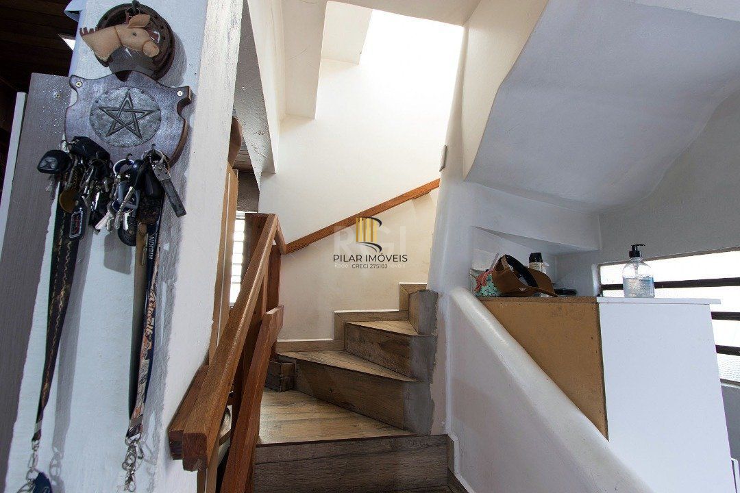 Casa para Venda - 229.18m², 4 dormitórios, sendo 4 suites, 5 vagas - Cavalhada