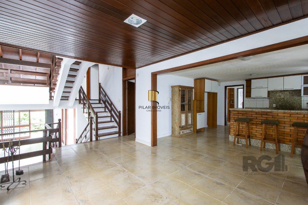 Casa de 3 dormitórios no Jardim Isabel com vista para o Guaíba.