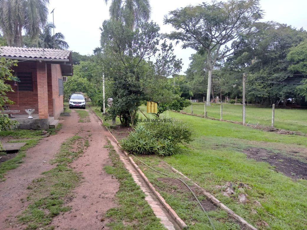 Sítio para Venda - 13725m², 2 dormitórios, sendo 2 suites, 4 vagas - Ponta Grossa