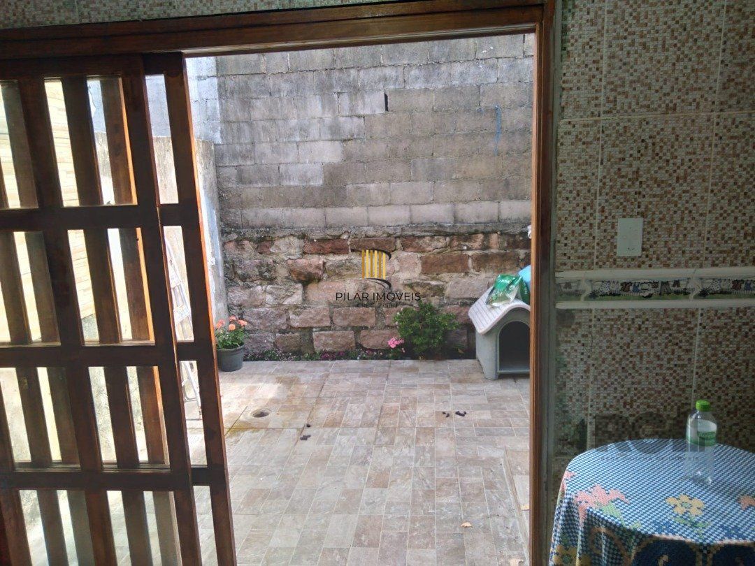 Casa de Condomínio 2 dormitórios no bairro Hípica