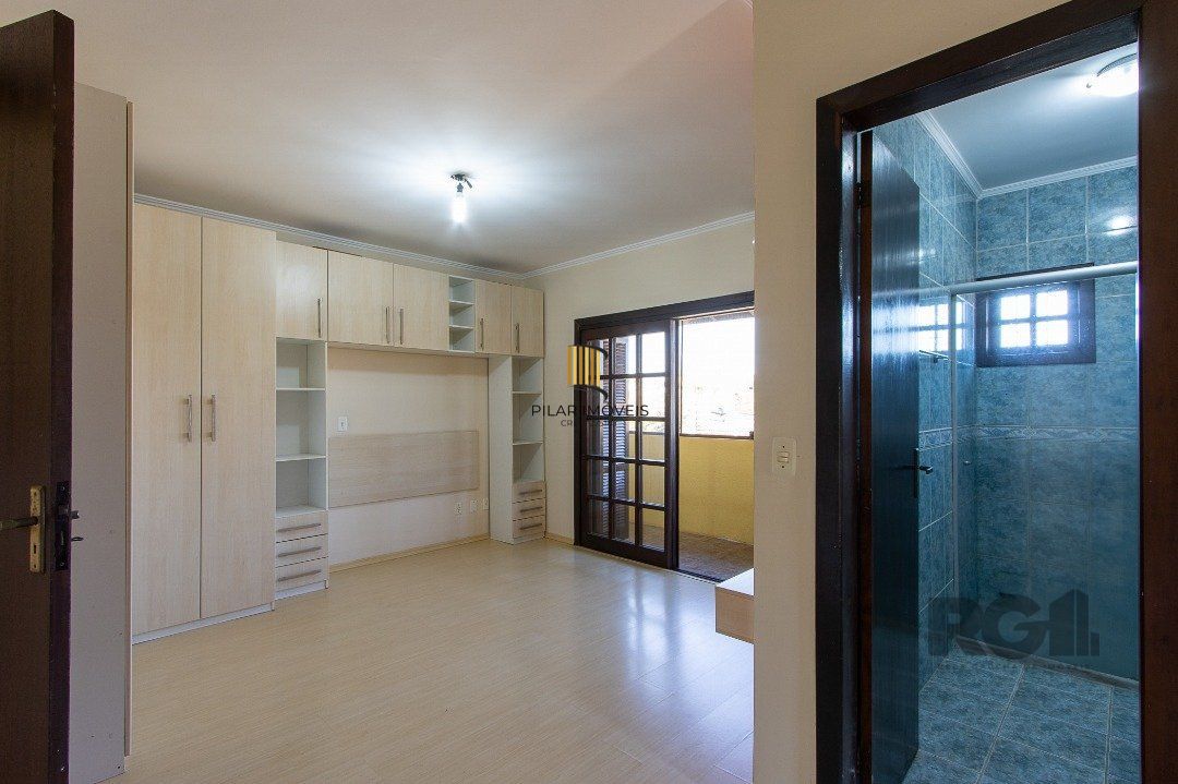 Casa  3 dorm. I suíte I Vaga 2  carros