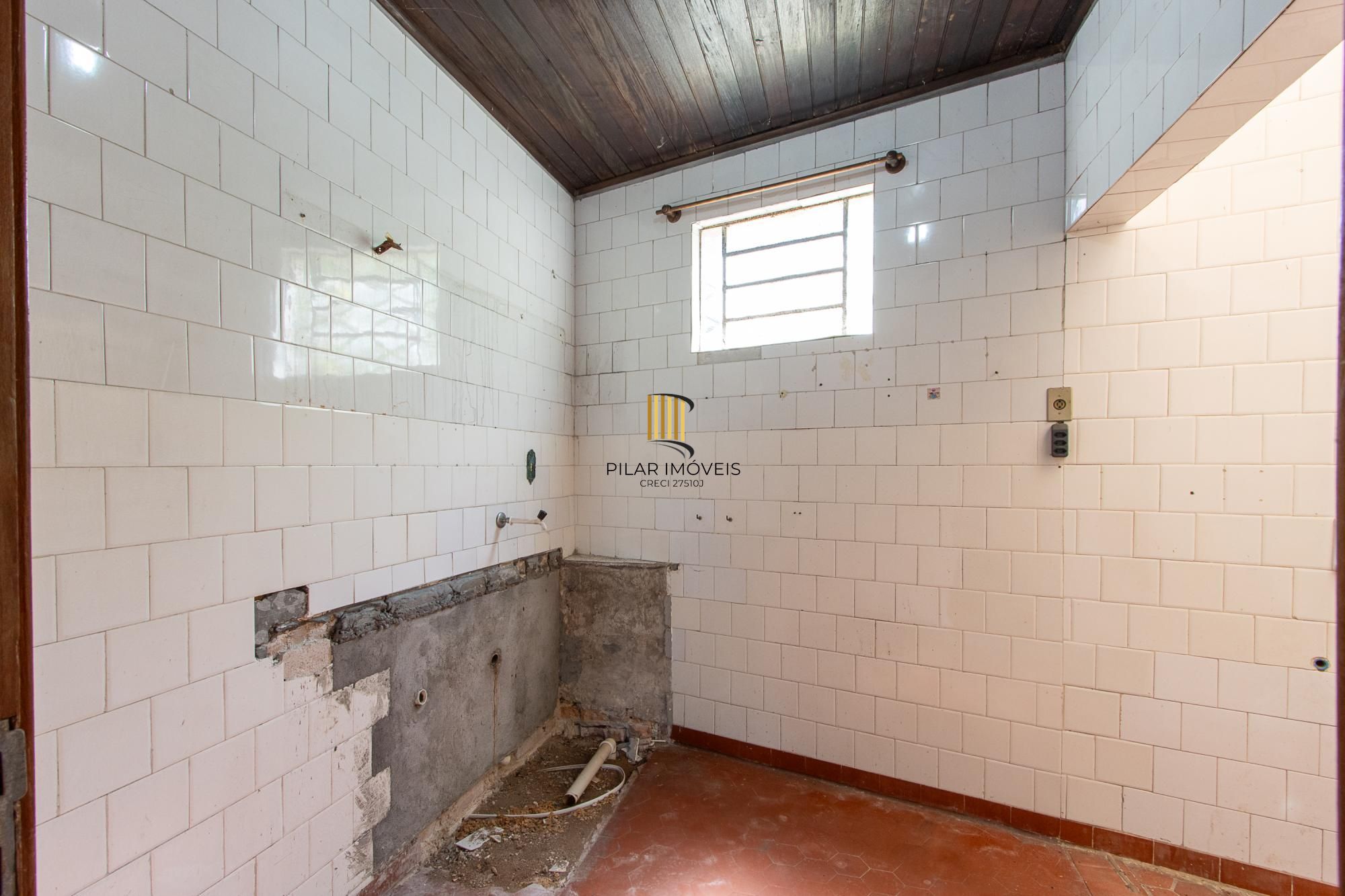 Casa 3 dormitórios no bairro Belém Novo