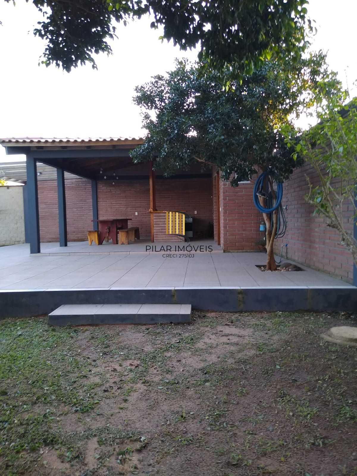 Excelente casa de alvenaria em Viamão!