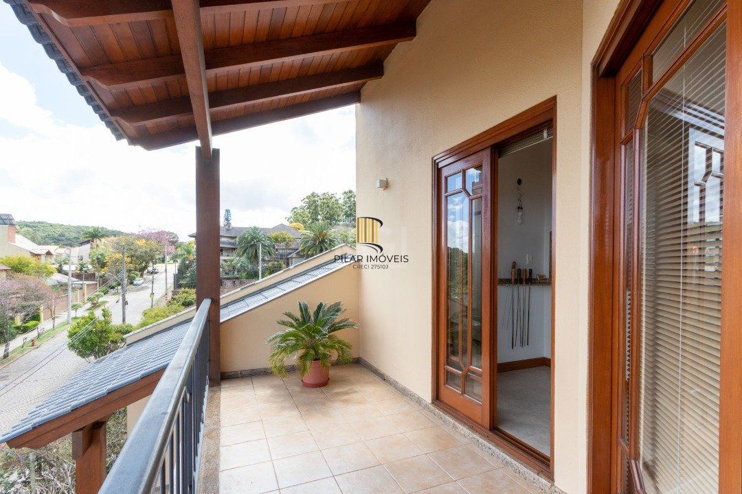 Casa para Venda - 358.78m², 3 dormitórios, sendo 1 suites, 3 vagas - Jardim Isabel