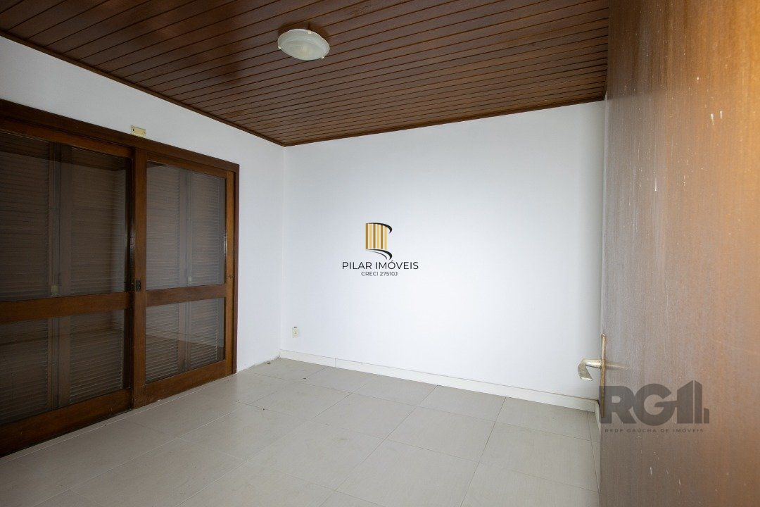 Casa de 3 dormitórios no Jardim Isabel com vista para o Guaíba.
