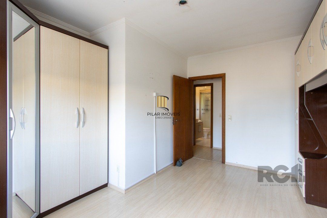 Casa de Condomínio 2 dormitórios no bairro Aberta dos Morros