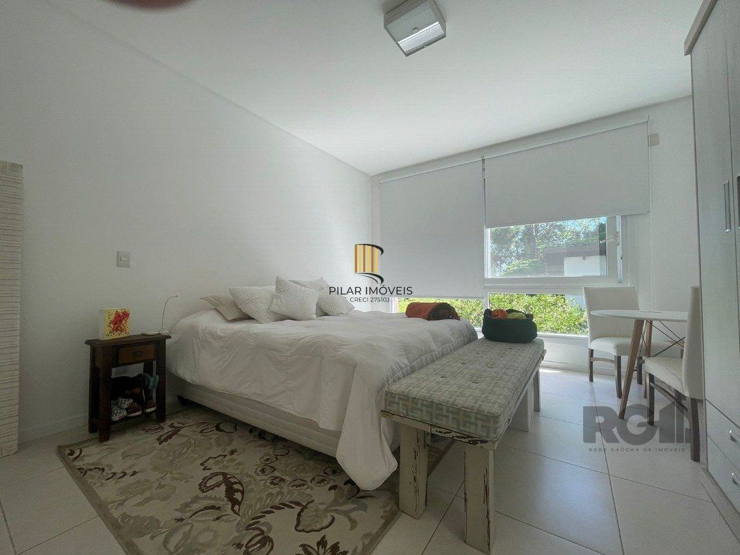 Casa de Condomínio 3 dormitórios no bairro Atlântida Sul