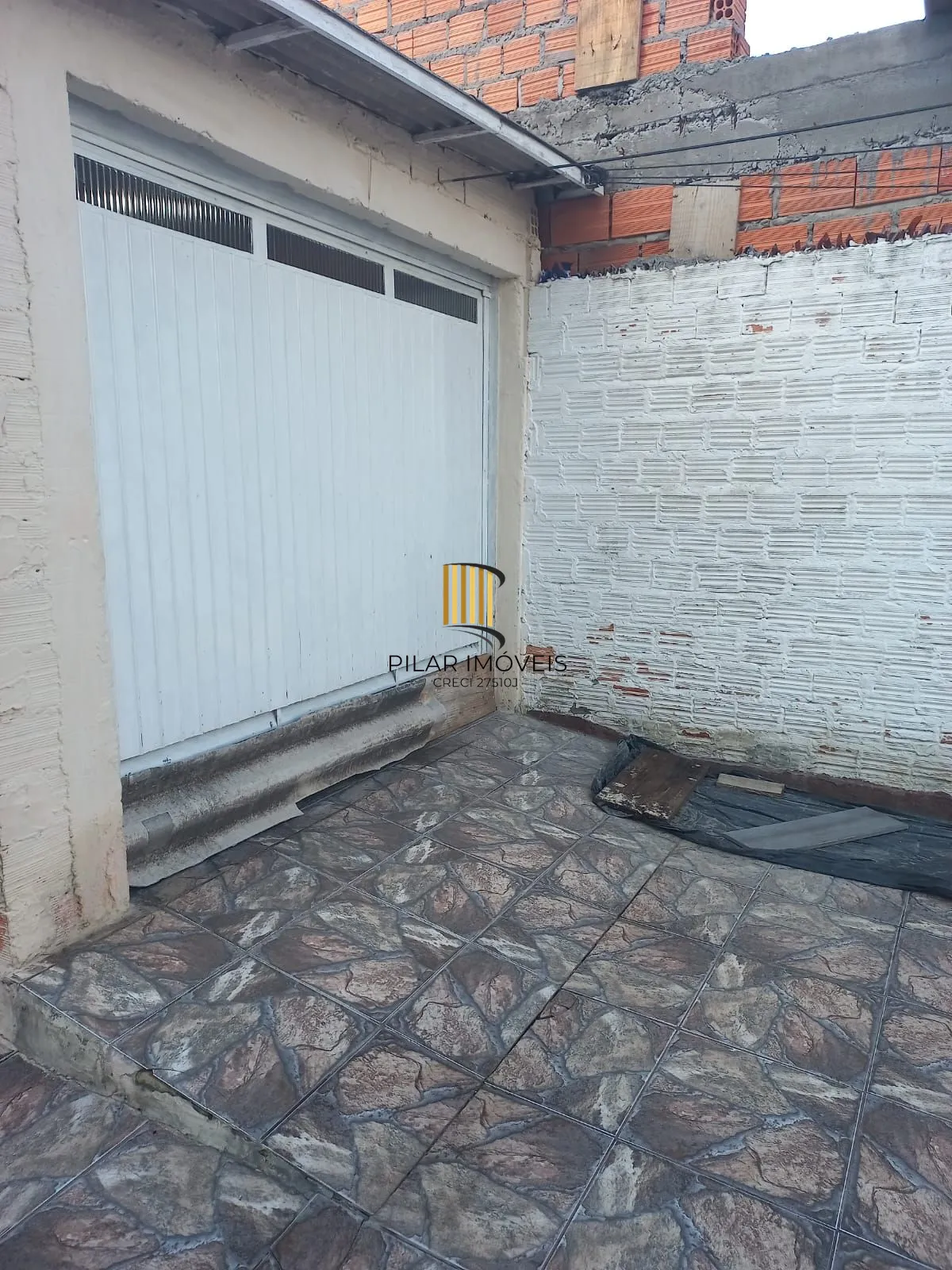 Casa 1 dormitório no bairro Hípica