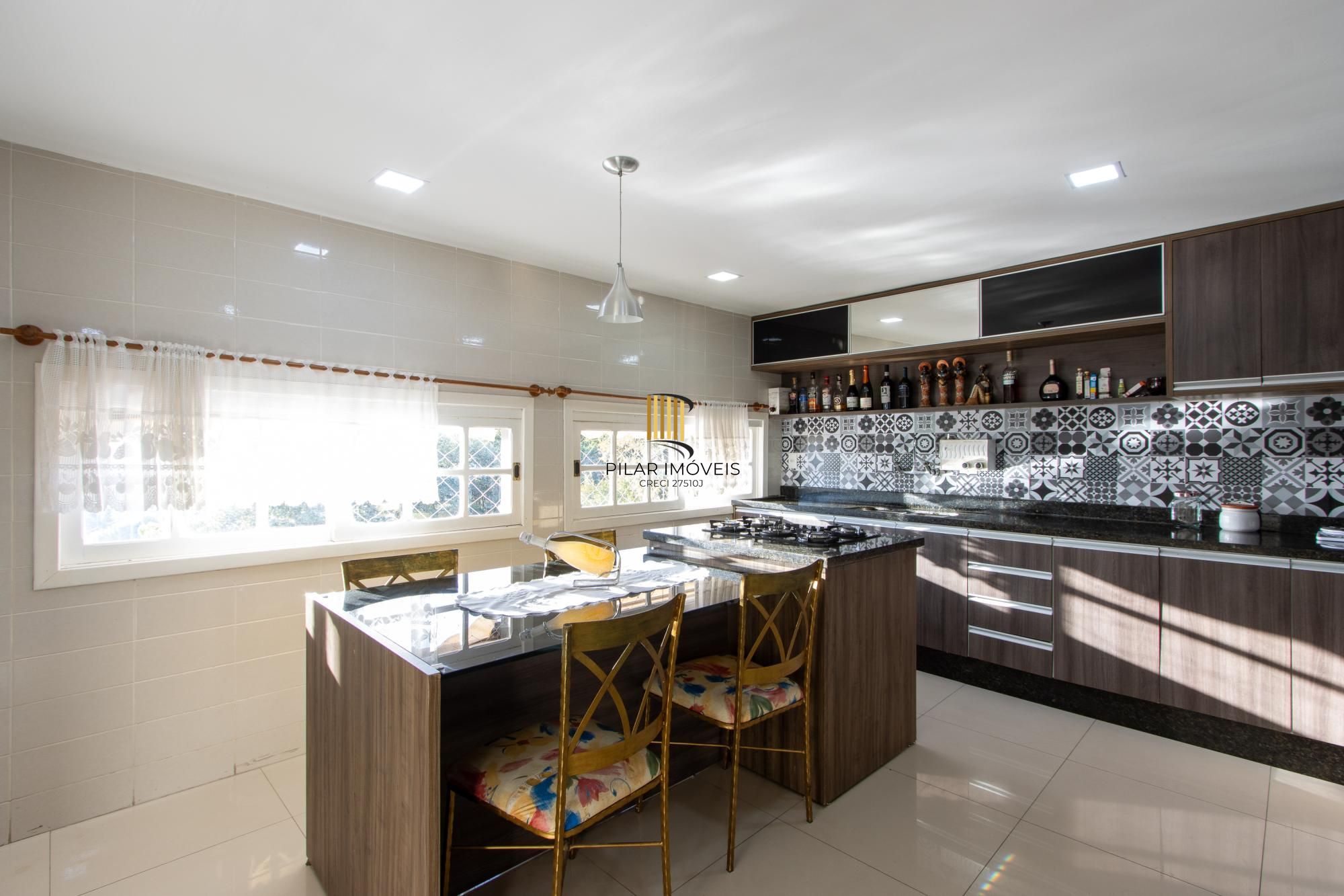 Casa em Condomínio à Venda | 282m² | 3 Suítes | 2 Vagas | Bairro Nonoai - Porto Alegre
