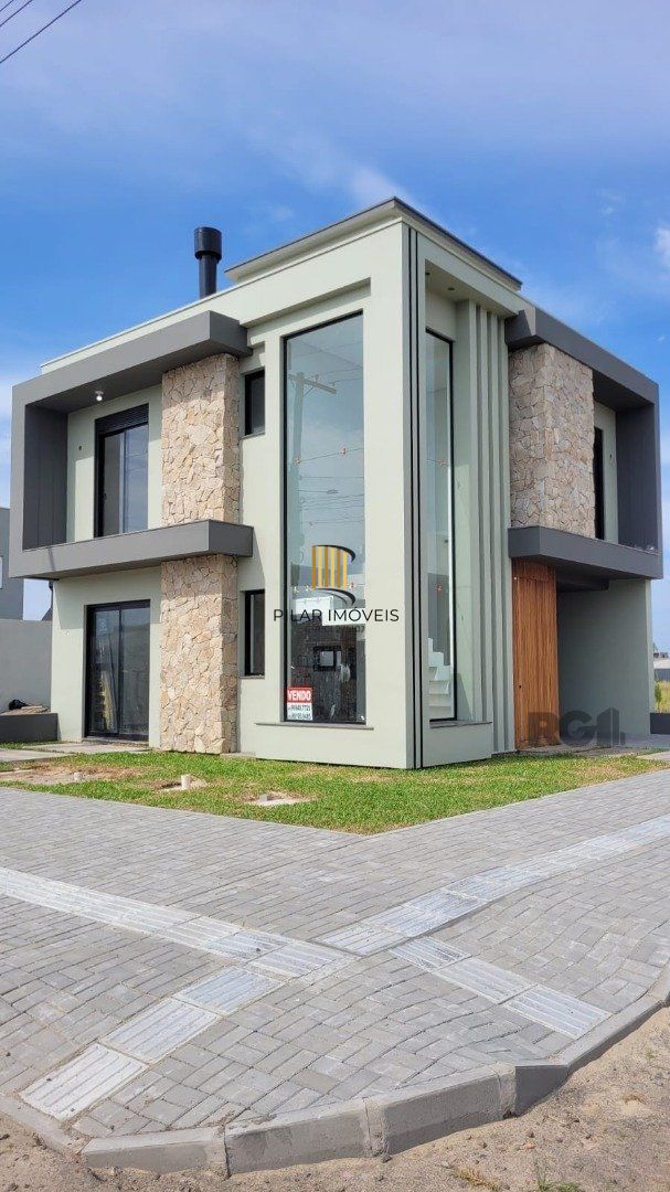 Casa 3 dormitórios no bairro Praia da Conceição