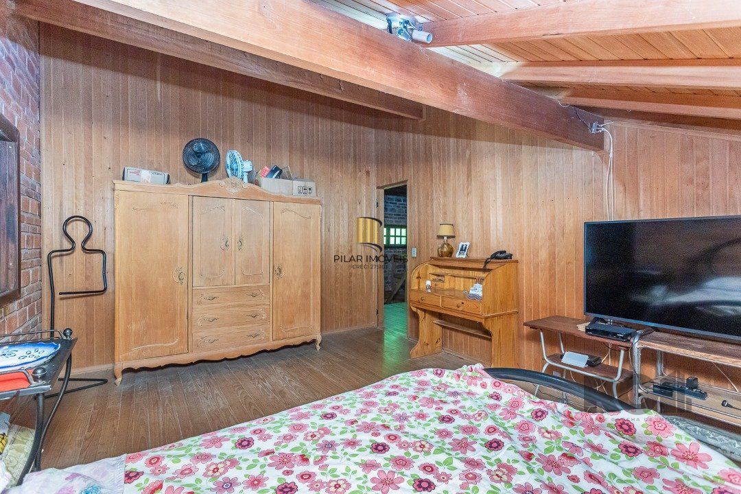 Casa 4 dormitórios, Altos da Vila Nova, Zona Sul, Porto Alegre.