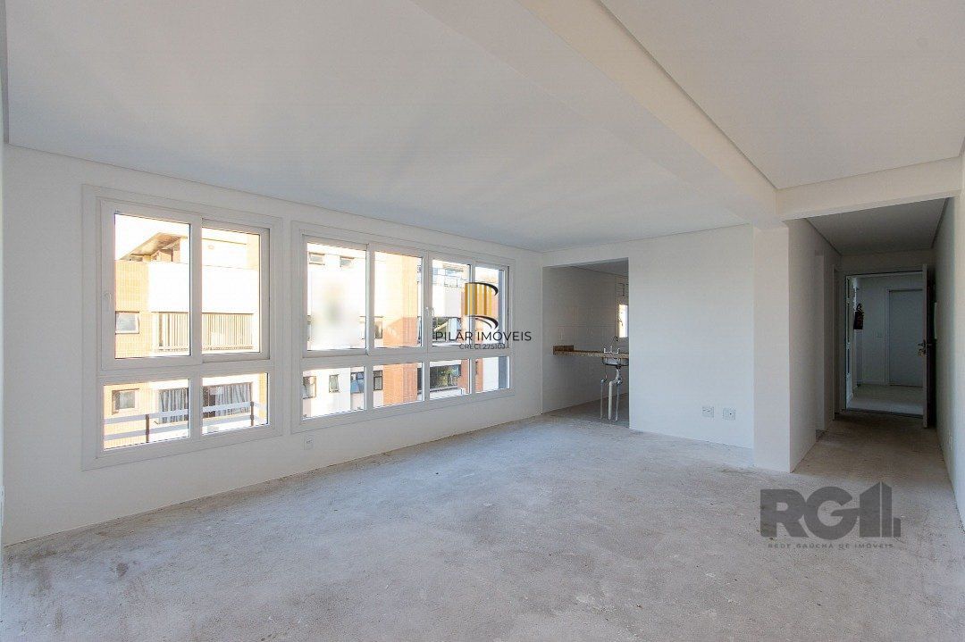 Cobertura para Venda - 214.34m², 3 dormitórios, sendo 3 suites, 2 vagas - Tristeza