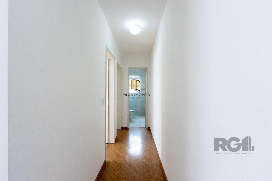 Apartamento de 2 dormitórios no Menino Deus.