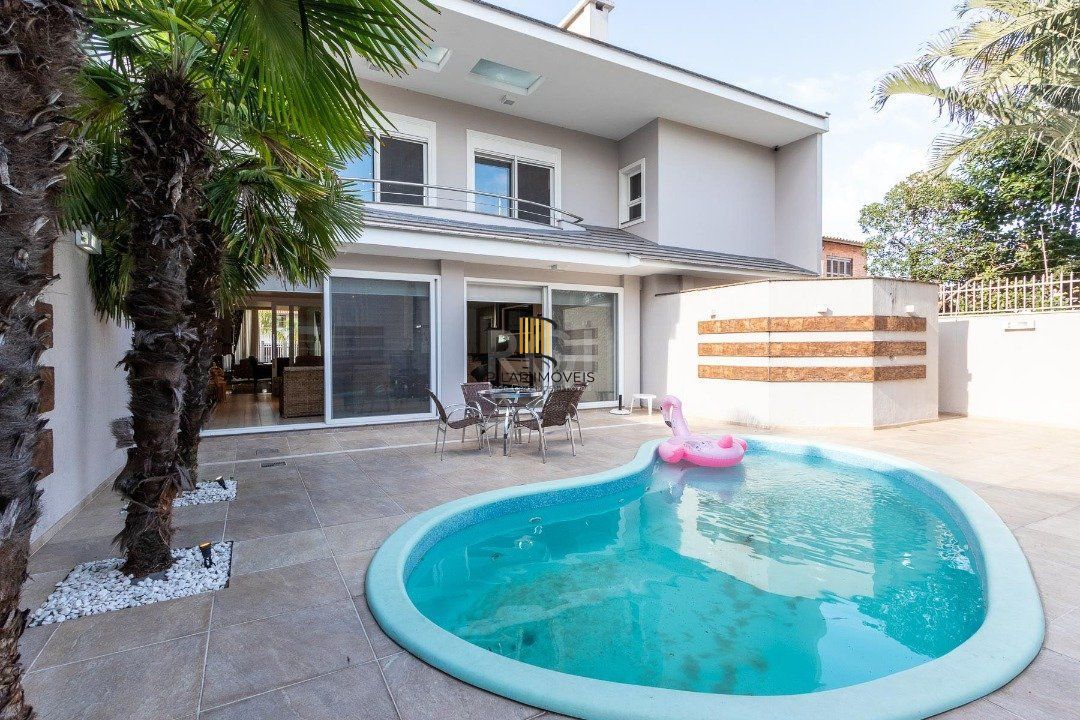 Casa para Venda - 463m², 4 dormitórios, sendo 4 suites, 4 vagas - Ipanema