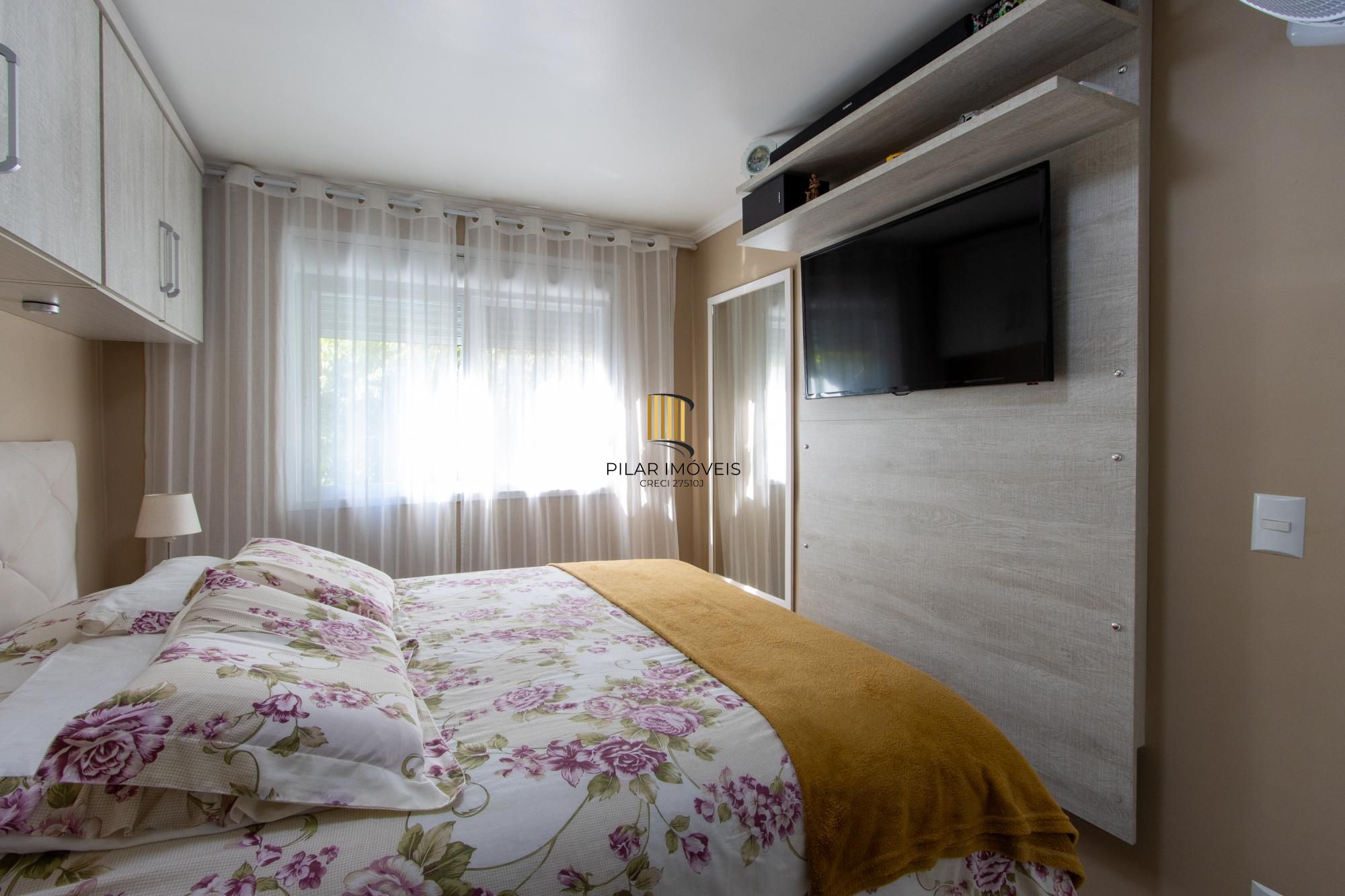 Apartamento  com  2 dormitórios, cozinha americana, Banheiro social, gás central, 1 vaga