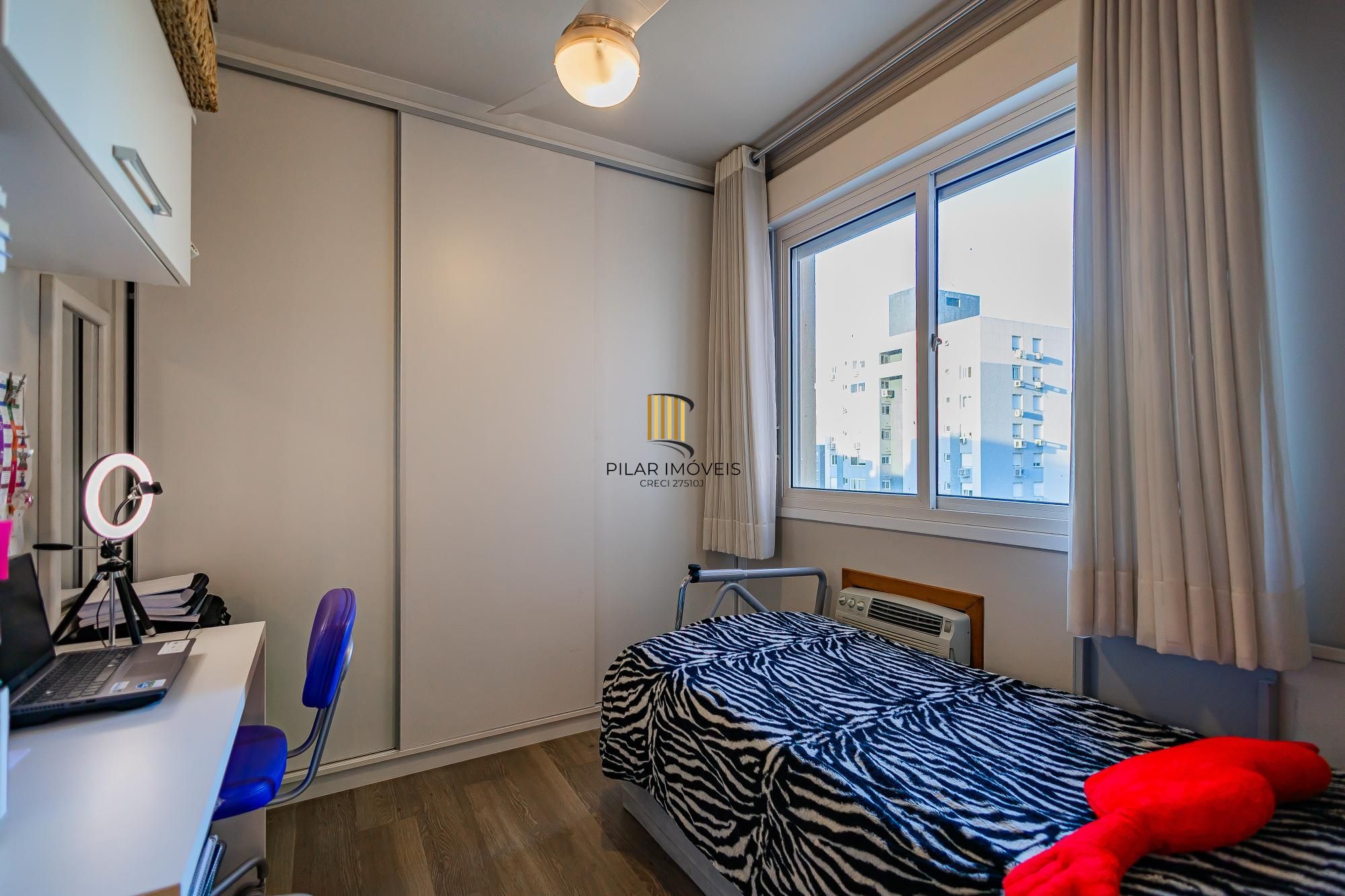 Apartamento de 97m² privativos com 3 dormitórios e 2 vagas