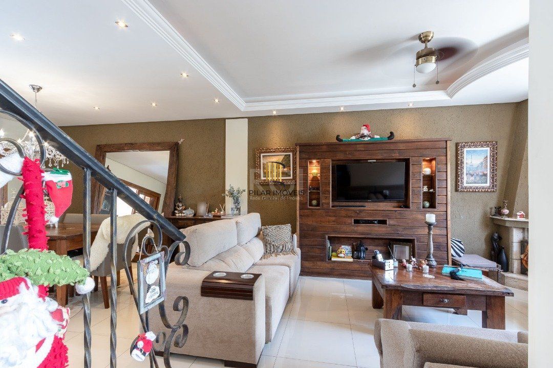 Casa Condominio para Venda - 139m², 2 dormitórios, sendo 2 suites, 1 vaga - Hípica