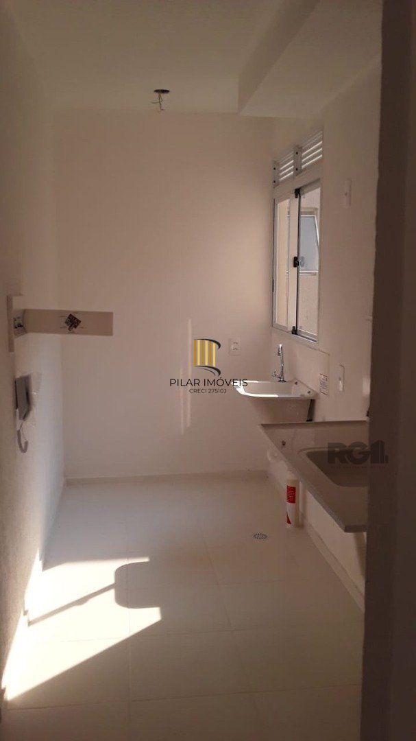 Apartamento 2 dormitórios no bairro Campo Novo