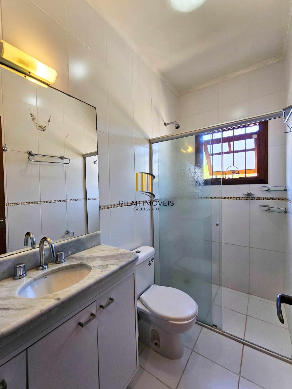 Casa 3 dormitórios no bairro Tristeza