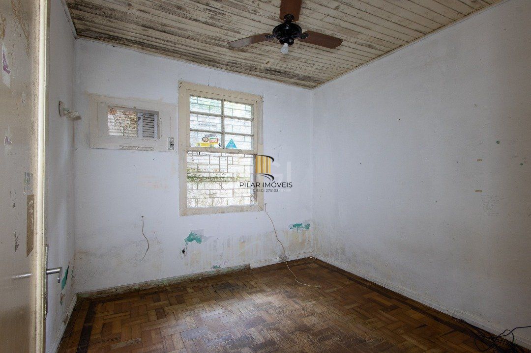 Casa para Venda - 172.54m², 2 dormitórios, sendo 1 suites, 4 vagas - Ipanema