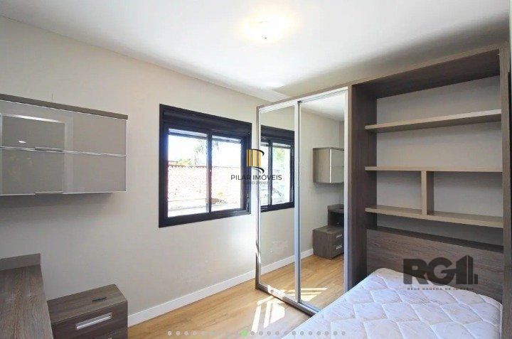 Apartamento 2 dormitórios no bairro Camaquã