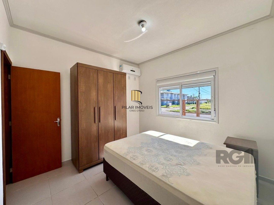Casa 2 dormitórios no bairro Jardim Beira Mar