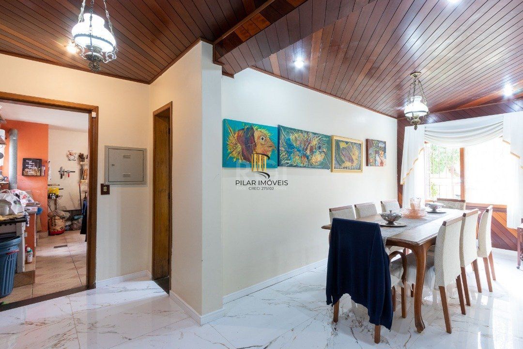 Casa Condominio para Venda - 386m², 3 dormitórios, sendo 2 suites, 2 vagas - Espirito Santo