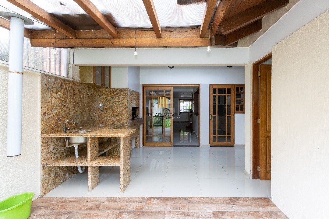 Casa para Venda - 181.99m², 3 dormitórios, sendo 1 suites, 2 vagas - Jardim Isabel