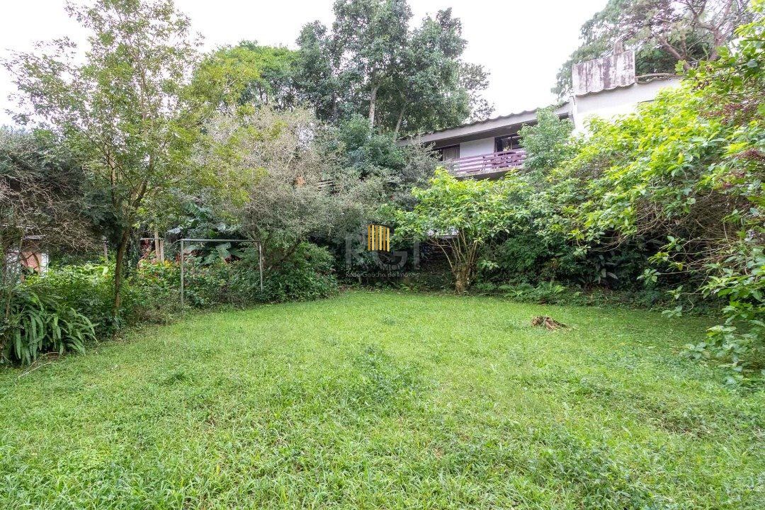 Casa para Venda - 600m², 3 dormitórios, sendo 1 suites, 8 vagas - Vila Assunção