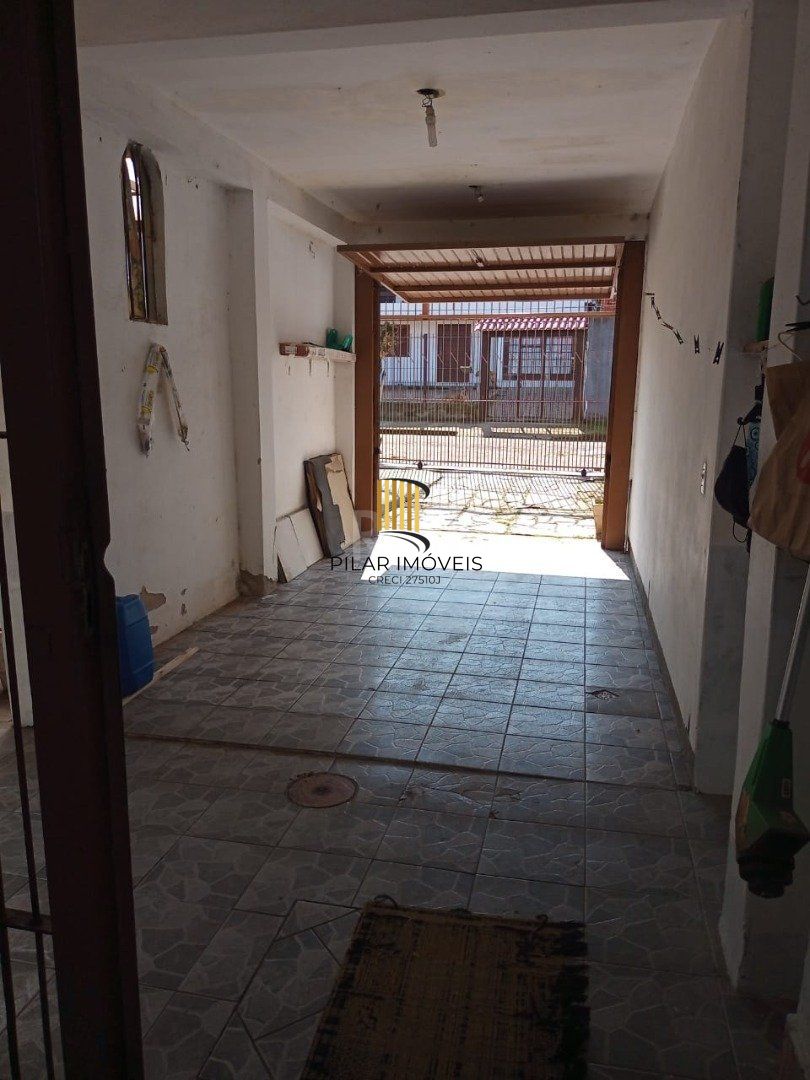Casa para Venda - 180m², 3 dormitórios, sendo 1 suites, 2 vagas - Vila Nova