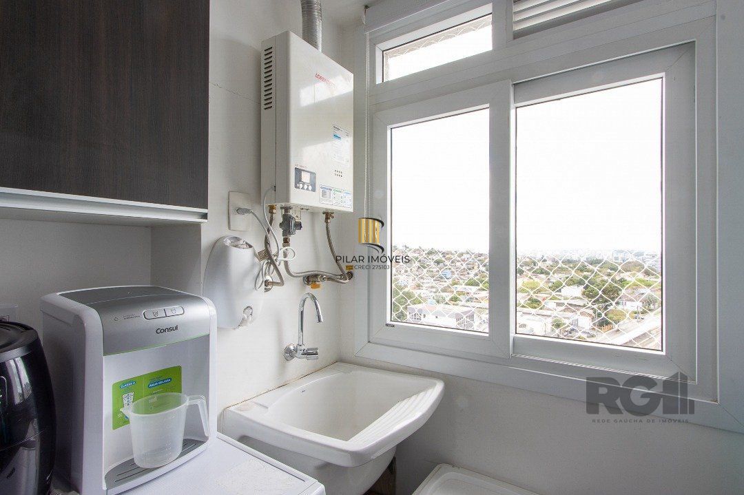 Apartamento 2 dormitórios no bairro Glória