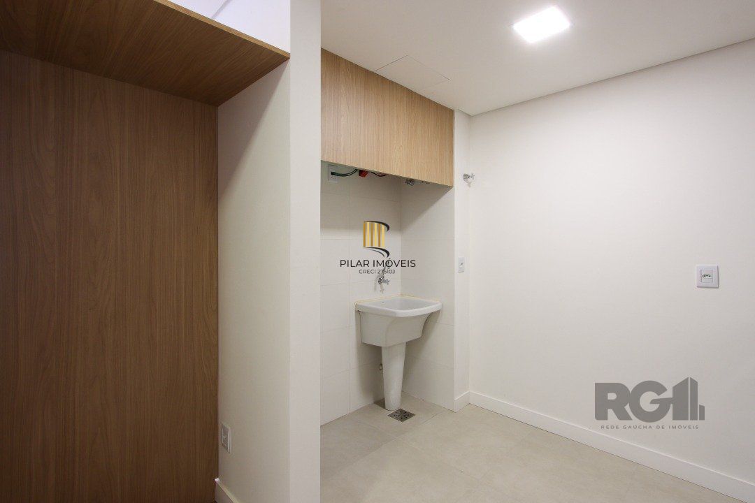 Apartamento em Porto Alegre no Bairro Petrópolis, de 1 quarto, GARDEN , semi mobiliado
