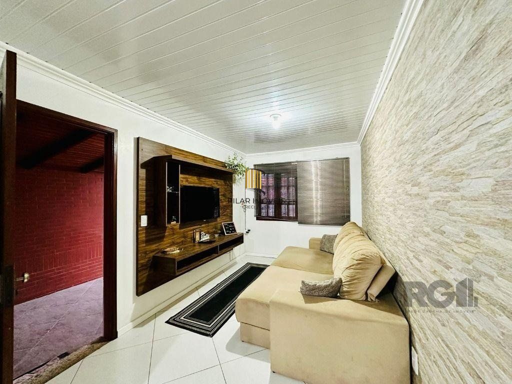 Casa 2 dormitórios no bairro Parque Florido