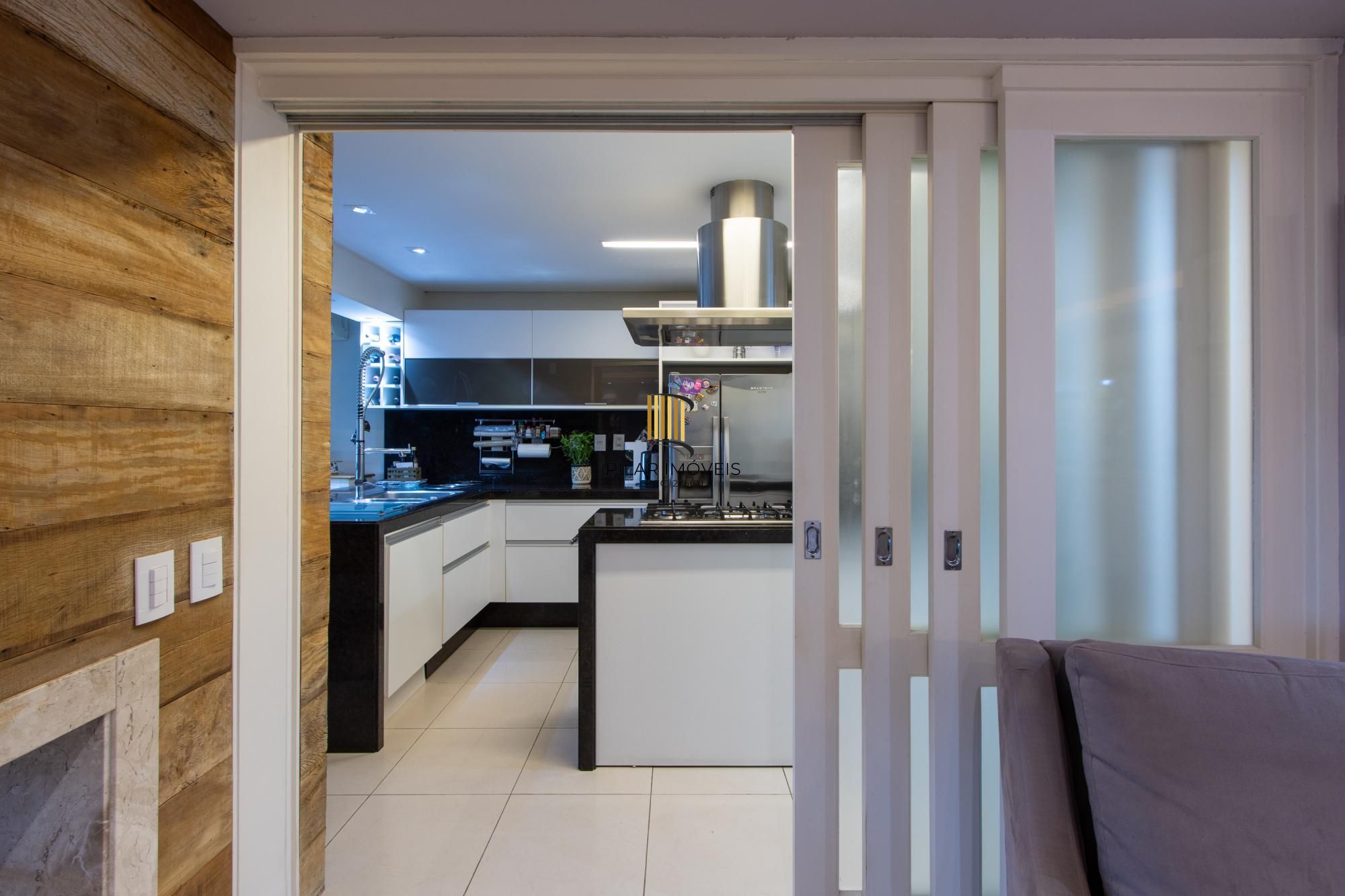 EXCELENTE APARTAMENTO COM VISTA LIVRE PARA O GUAÍBA!!