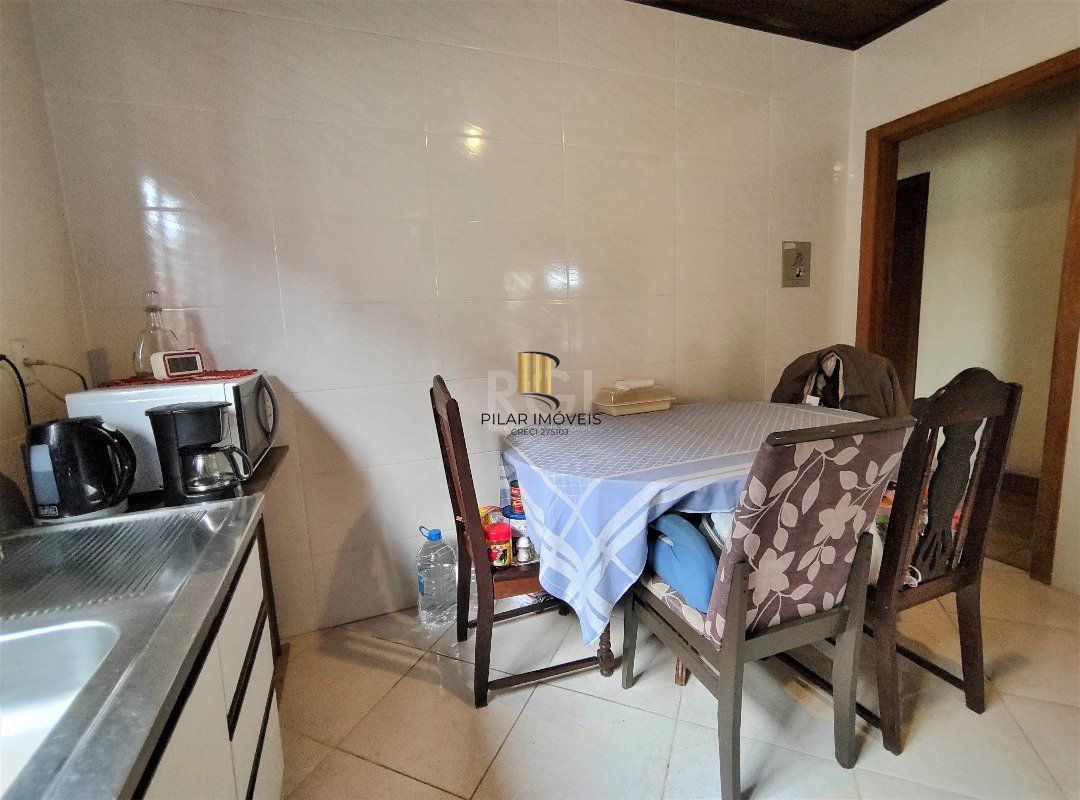 Casa para Venda - 90.36m², 2 dormitórios, 6 vagas - Passo das Pedras