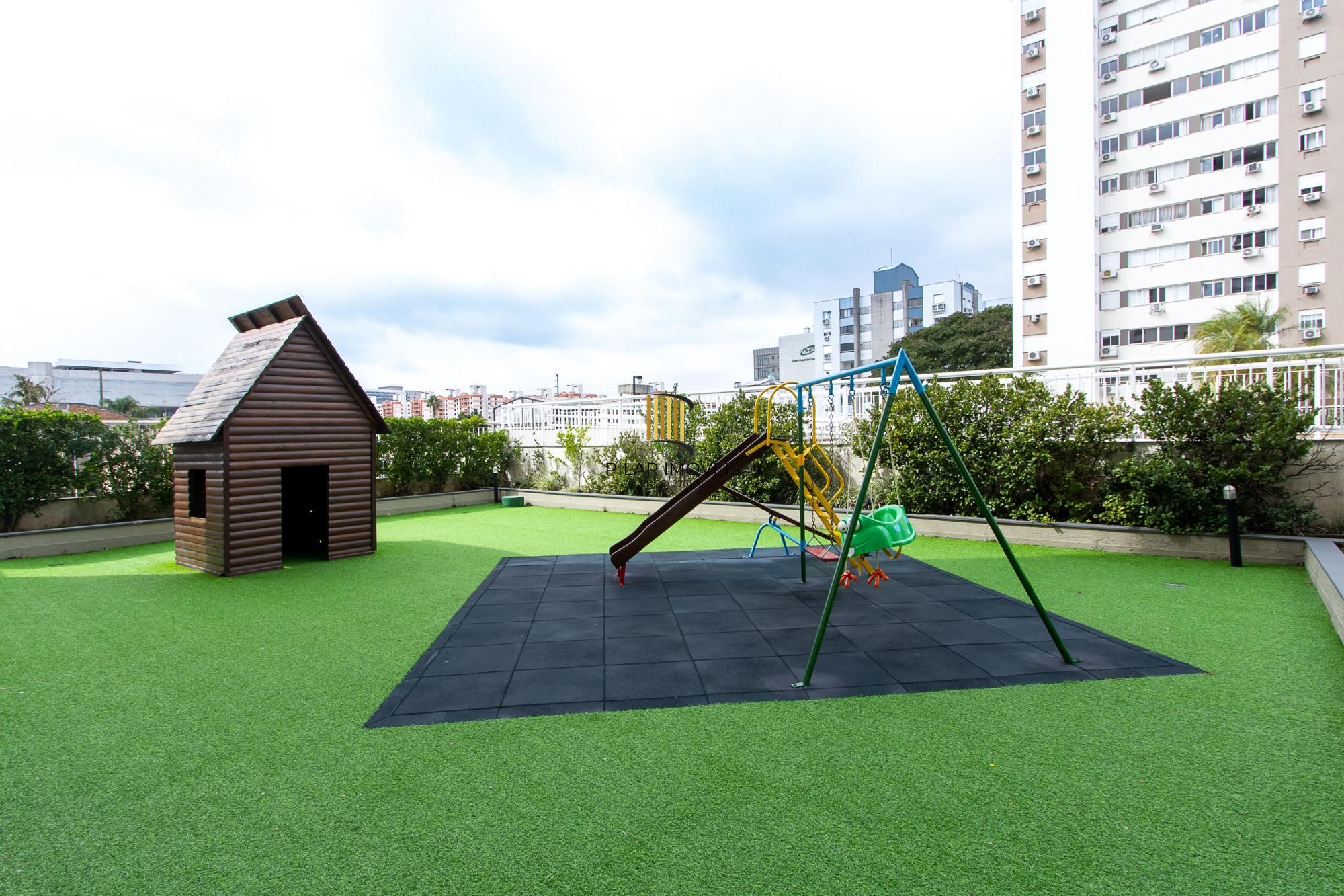 Apartamento 2 dormitórios no bairro Passo da Areia