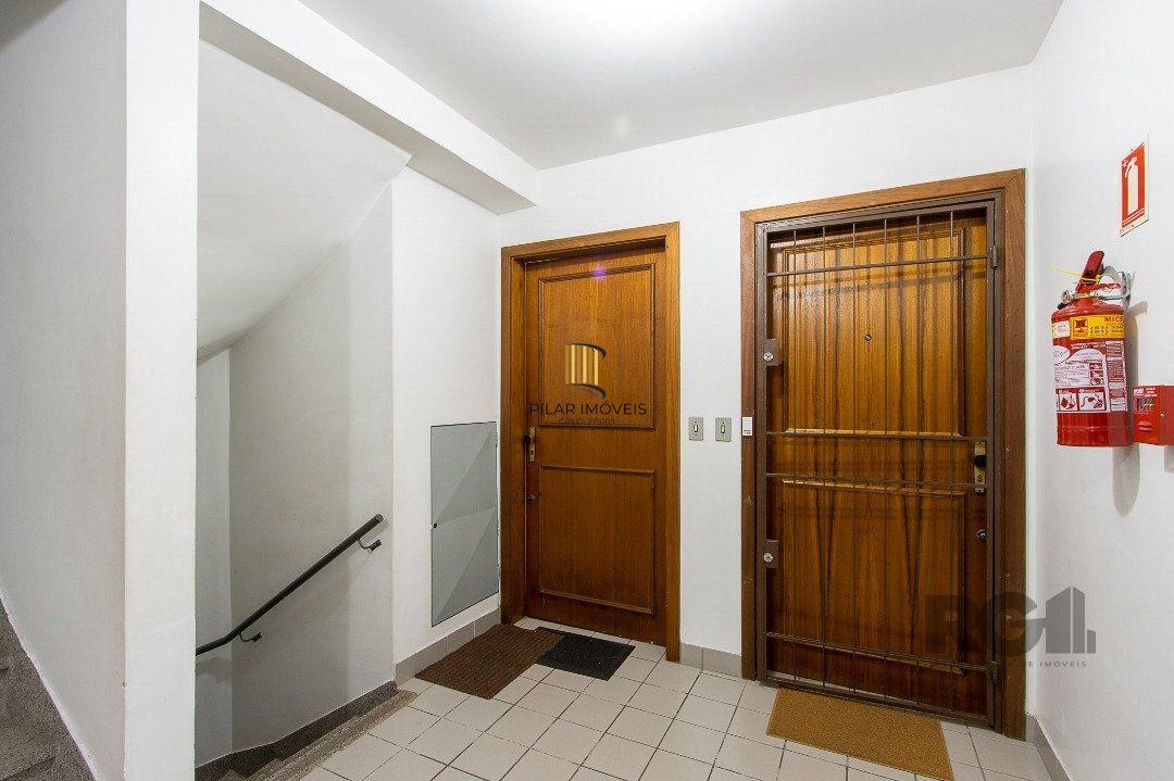 Apartamento 3 dormitórios no bairro Menino Deus