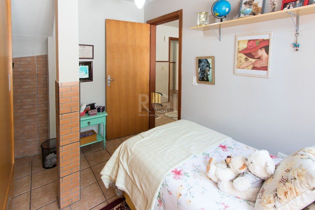 Casa para Venda - 211m², 3 dormitórios, 3 vagas - Vila Nova