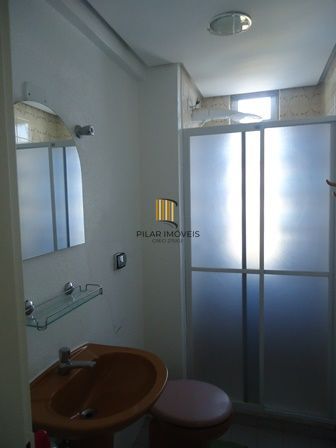 **Apartamento Semimobiliado de 1 Quarto em Vila Conceição, Porto Alegre, RS**