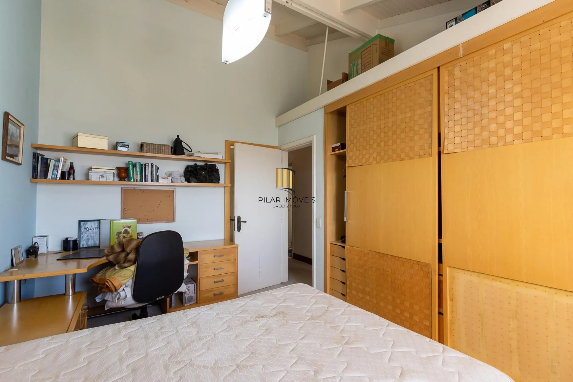 Residência em endereço nobre na Vila Assunção, com vista privilegiada para o Guaíba e clubes náuticos!