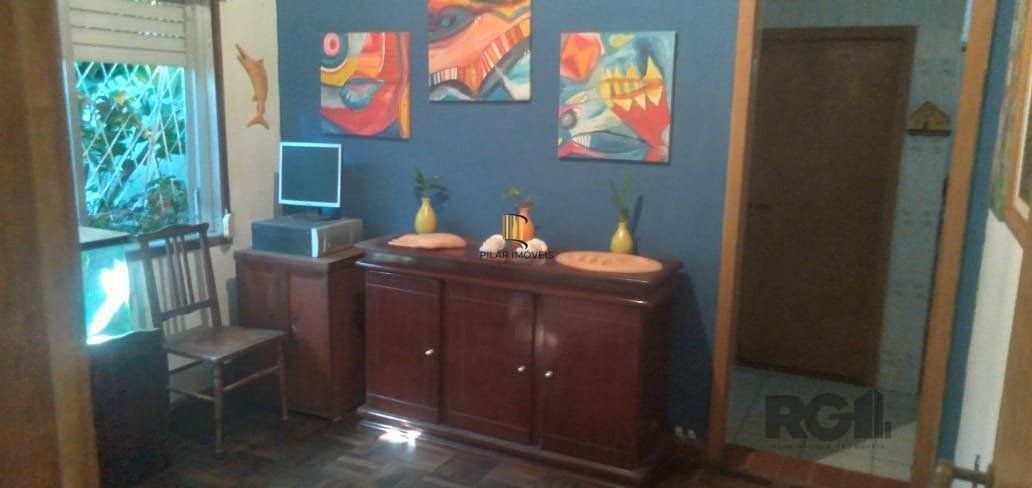 Casa 3 dormitórios no bairro Ipanema