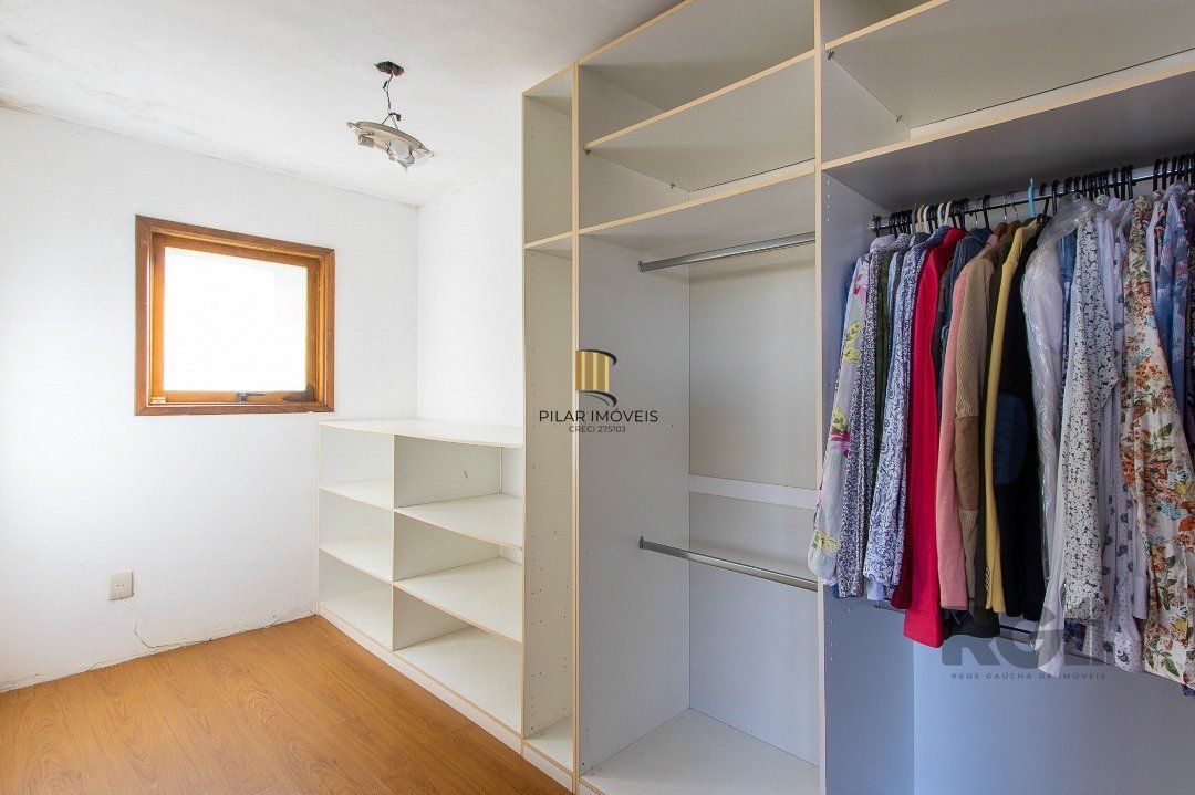 Casa para Venda - 380m², 4 dormitórios, sendo 1 suites, 4 vagas - Vila Assunção