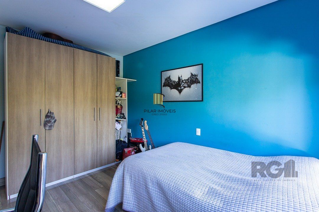 Casa de Condomínio 4 dormitórios no bairro Belém Novo