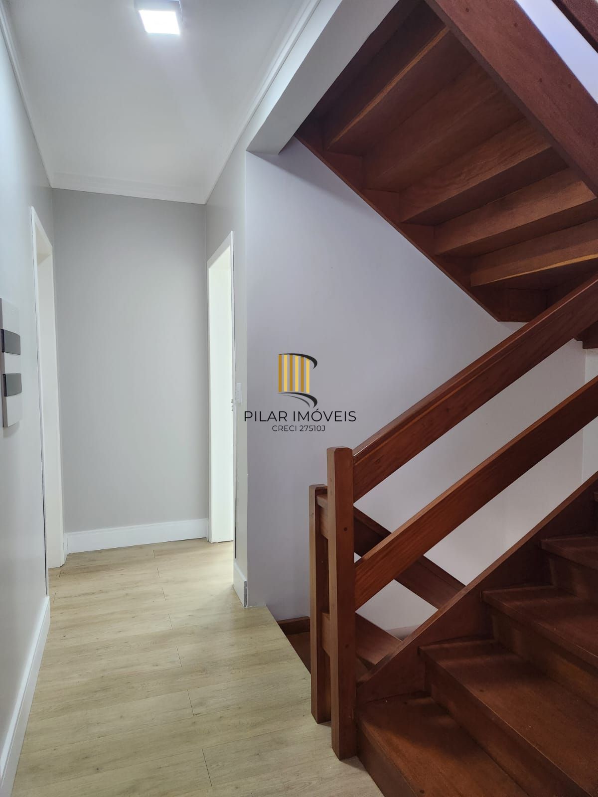 Ótima casa em condomínio fechado na Vila Nova, em Porto Alegre!