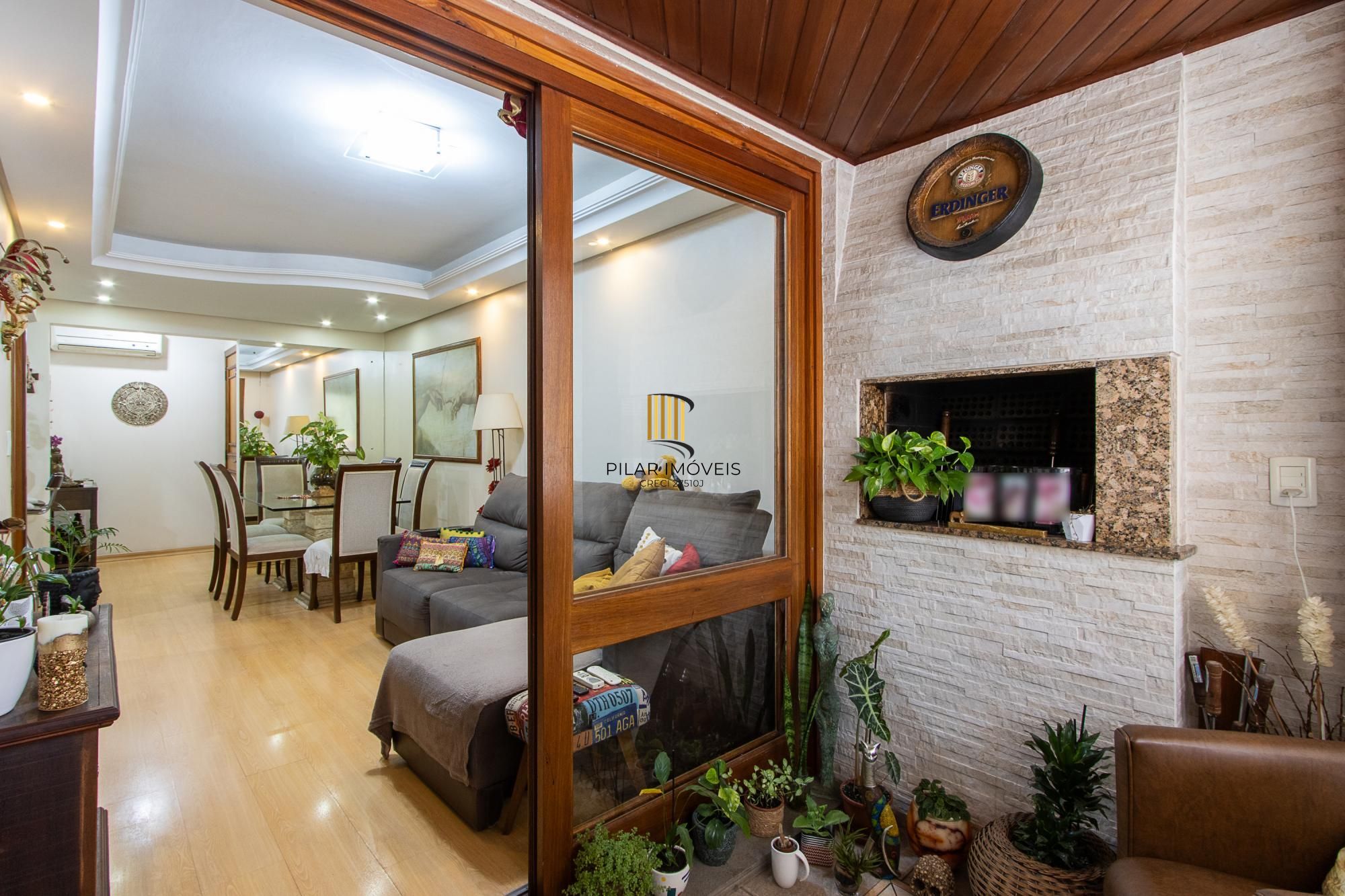 Apartamento de 3 dormitórios, 1 suíte e 3 vagas no bairro Ipanema.