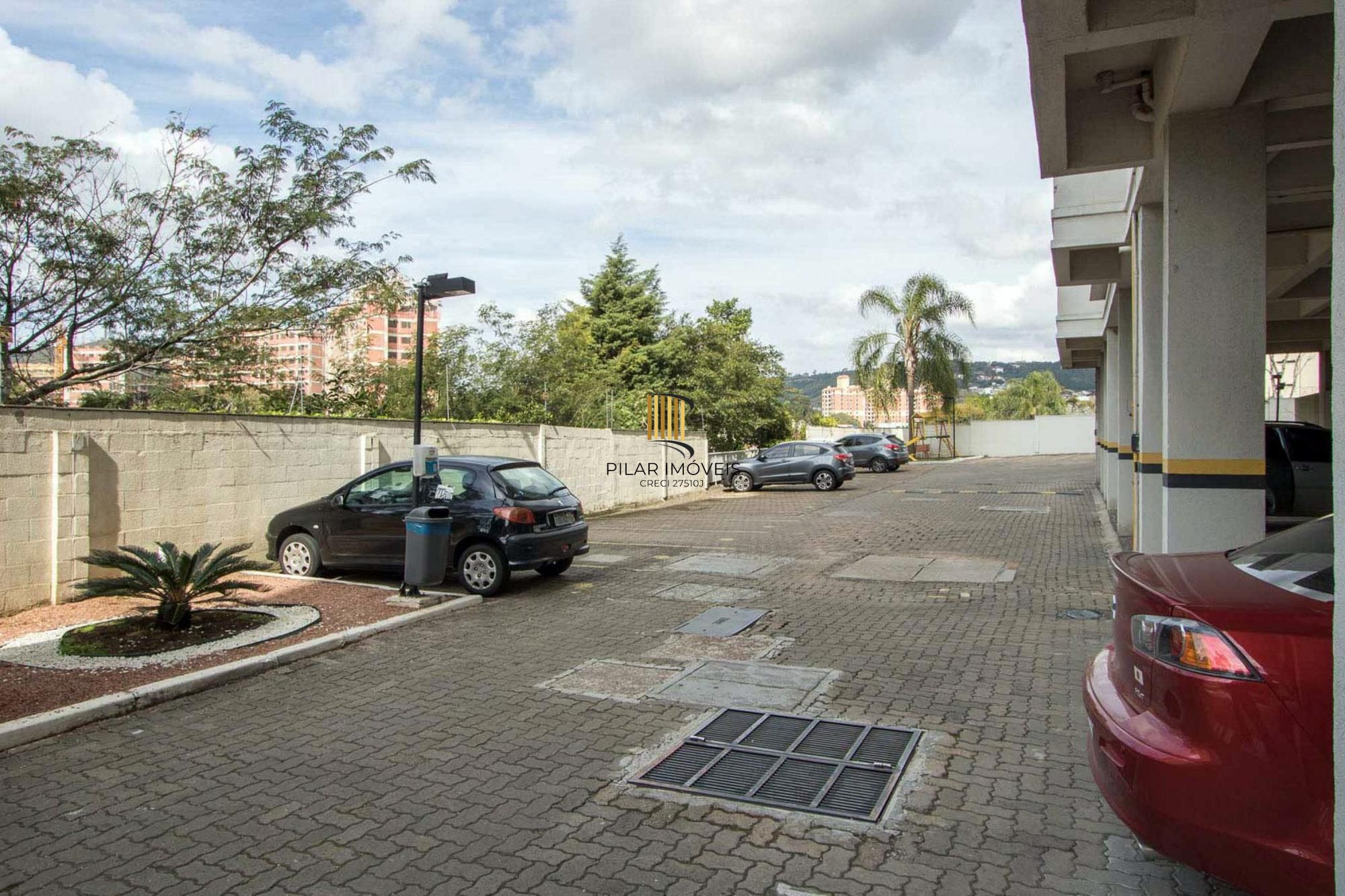 Luagge vende ap 3 dorm na Av Teresópolis