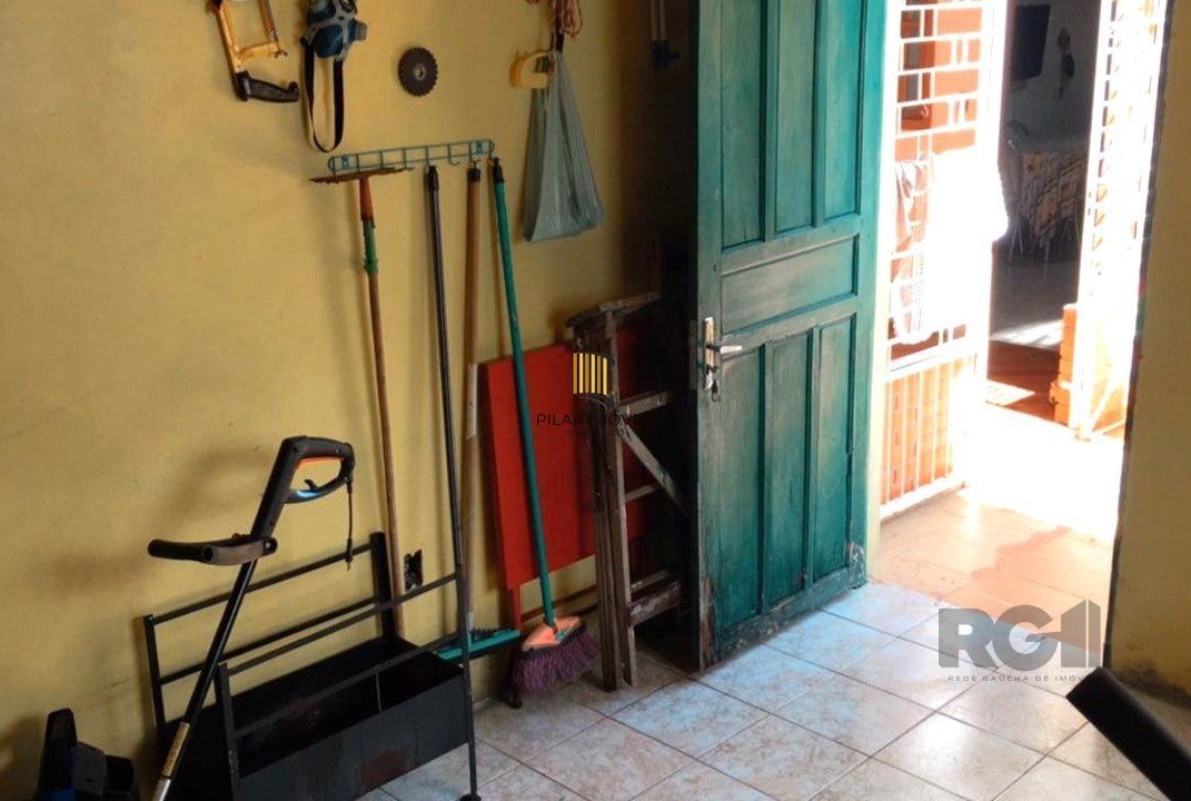 Casa Térrea | 4 quartos | 5 vagas | 220,0m2 | Bairro Rubem Berta