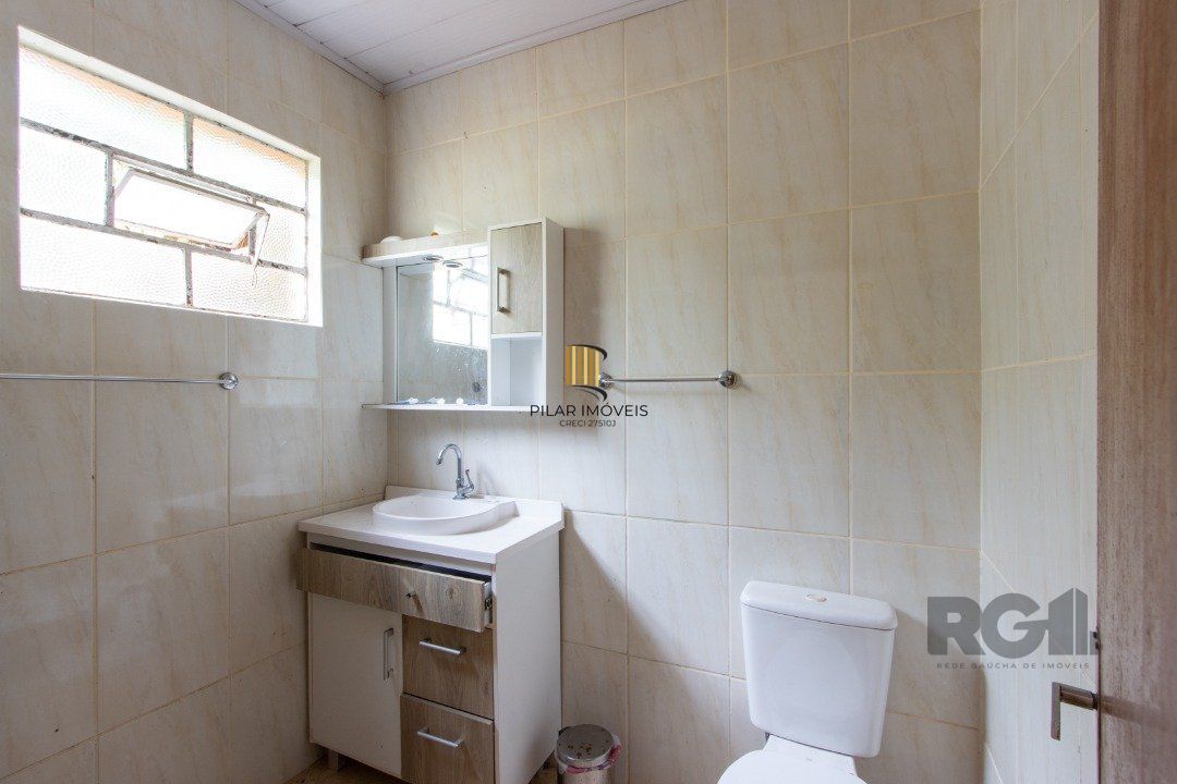 Casa 6 dormitórios no bairro Tristeza
