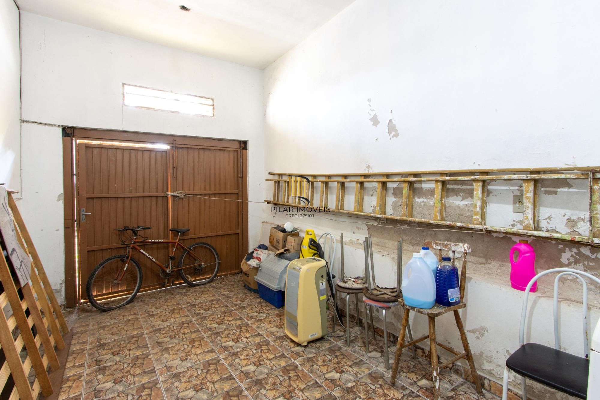 Casa 3 dormitórios no bairro Espírito Santo