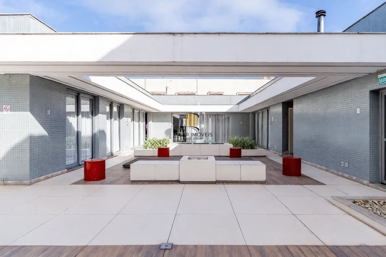 Loft com 39m², 1 vaga no bairro Auxiliadora em Porto Alegre